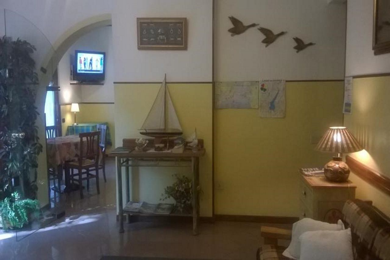 Hotel La Passeggiata 3*