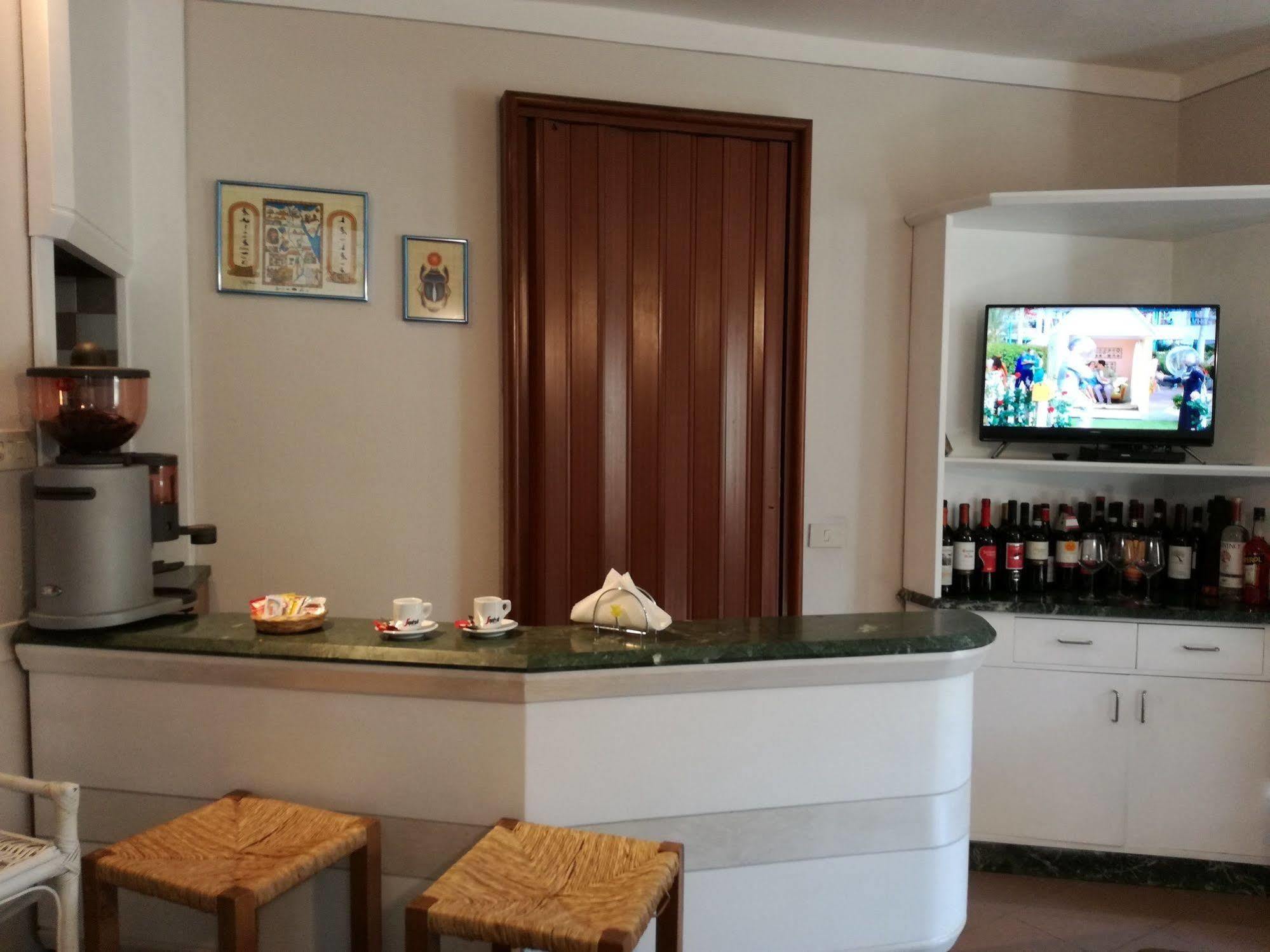 La Passeggiata Hotel